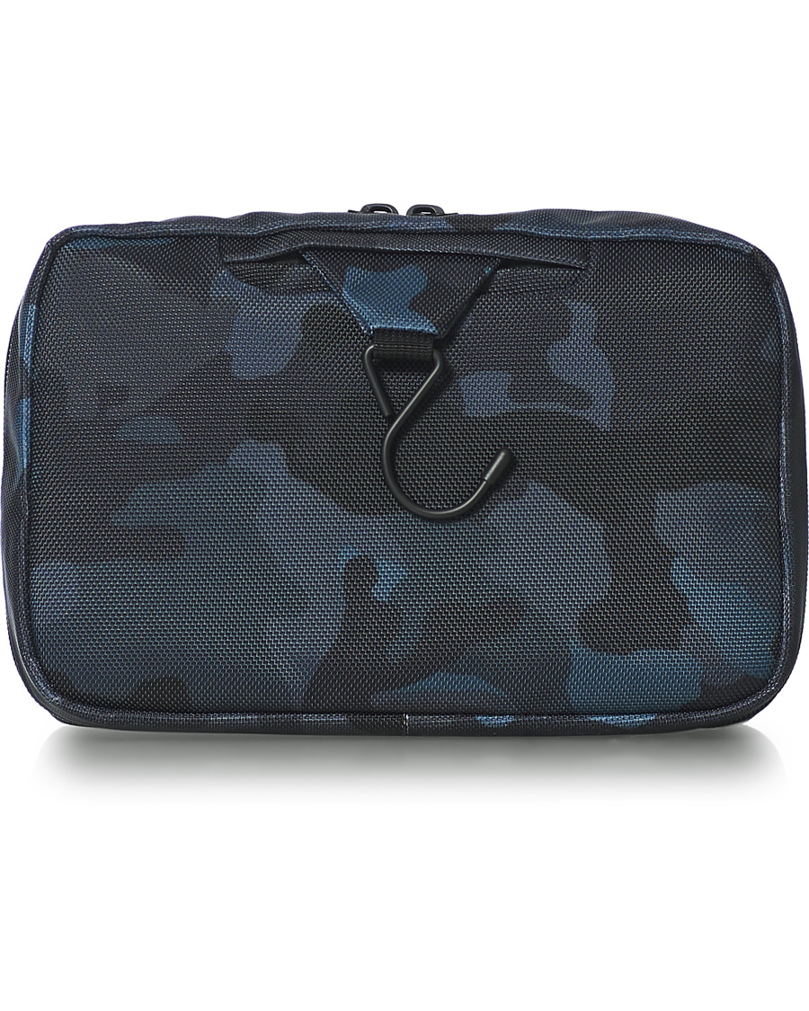 Herr | TUMI Alpha Bravo Reno Travel Kit Navy Camouflage | TUMI | Alpha Bravo Reno Travel Kit Navy Camouflage