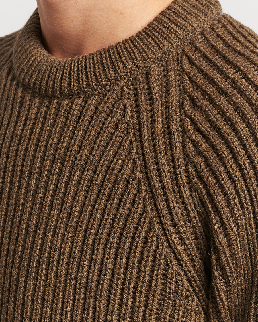 Herr | Tröjor | Gloverall | Fisherman Rib Chunky Wool Crew Dark Green