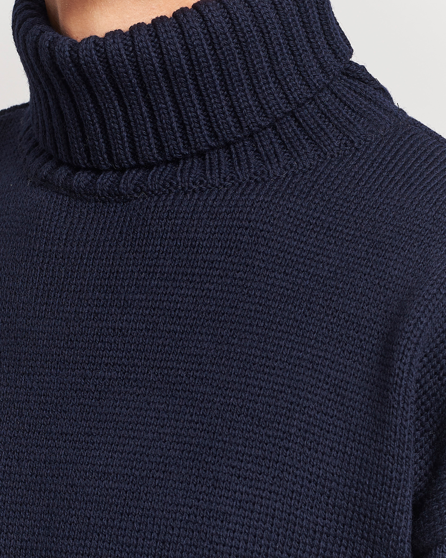 Herr | Tröjor | Gloverall | Submariner Chunky Wool Roll Neck Navy