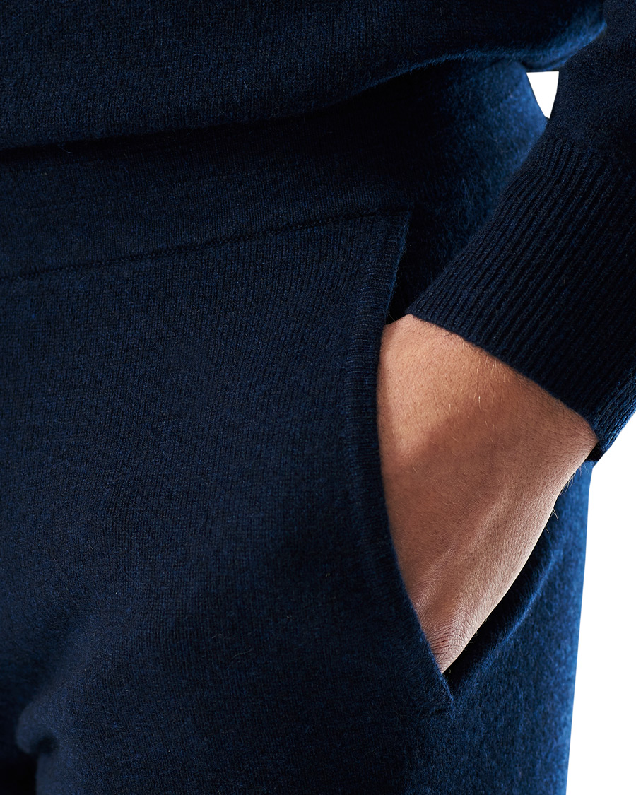 Herr | Byxor | People's Republic of Cashmere | Cashmere Sweatpants Navy