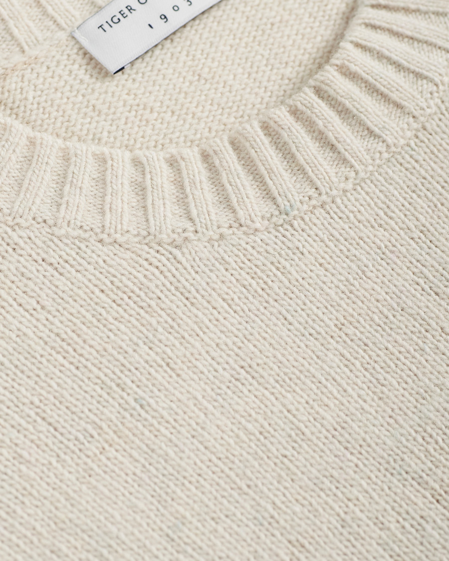 Herr | Tröjor | Tiger of Sweden | Danzon Recycle Wool Knitted Crew Neck Buttercreme