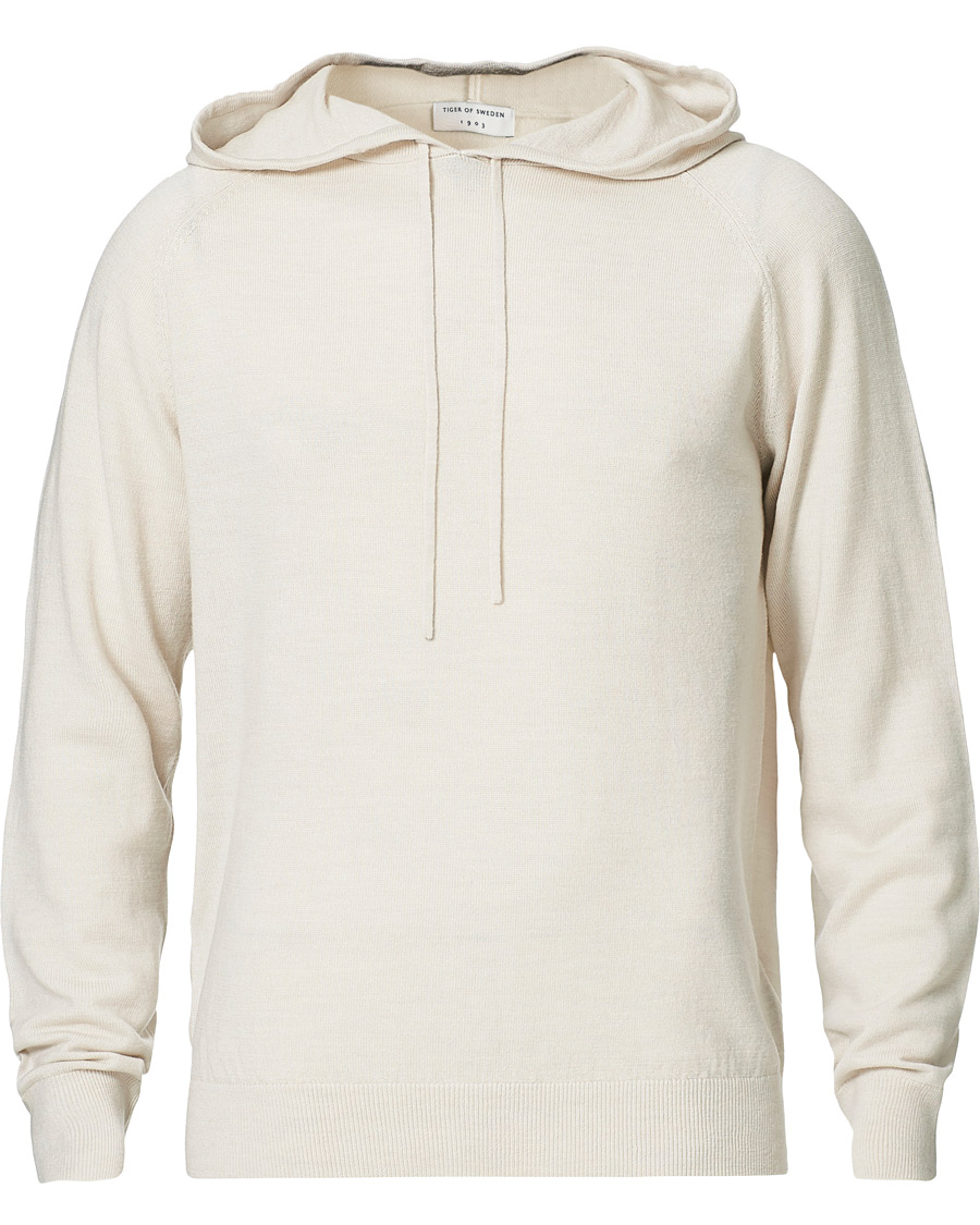 Herr | Tröjor | Tiger of Sweden | Nakkne Knitted Merino Hood Buttercreme