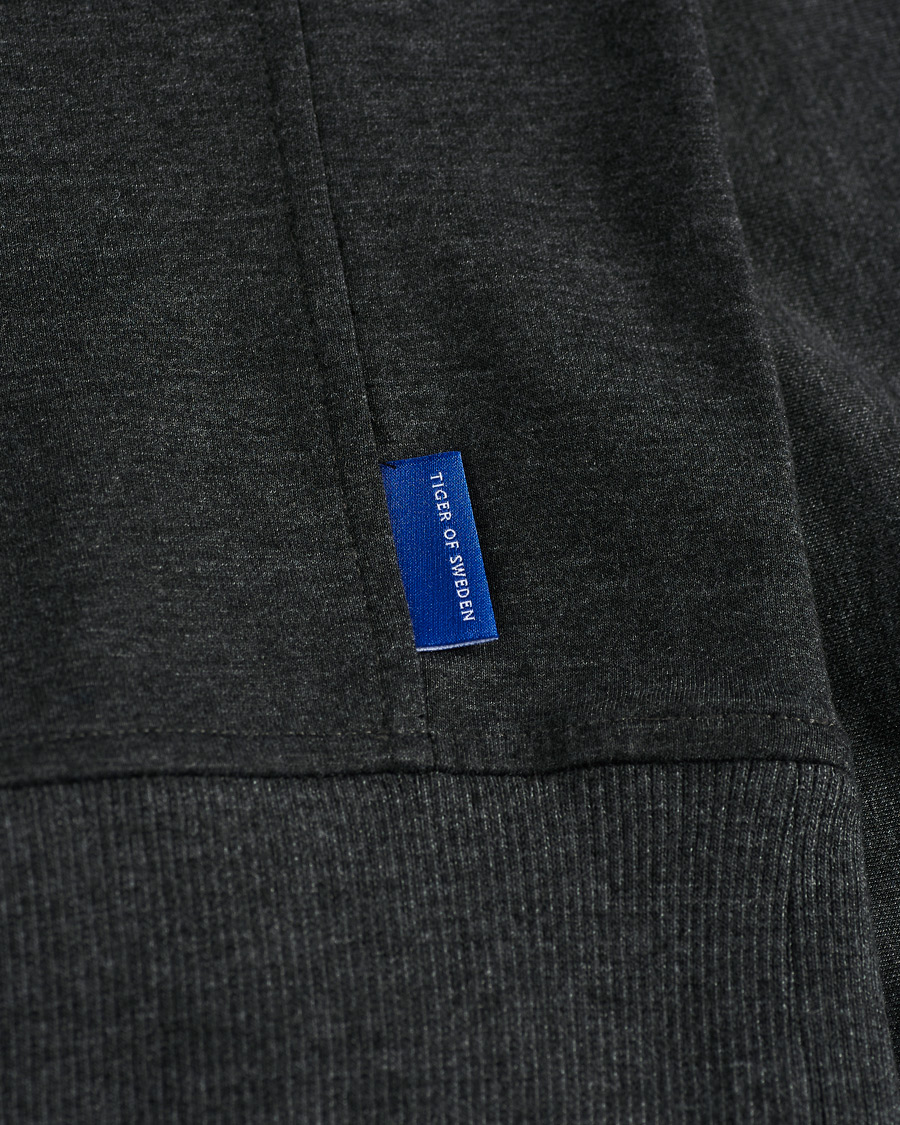 Herr | Tröjor | Tiger of Sweden | Rolland Sweater Grey