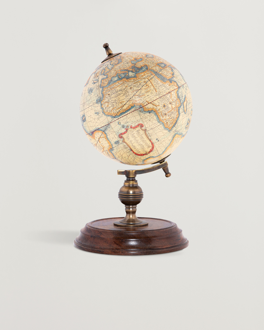 Herr | Dekoration | Authentic Models | Student Globe