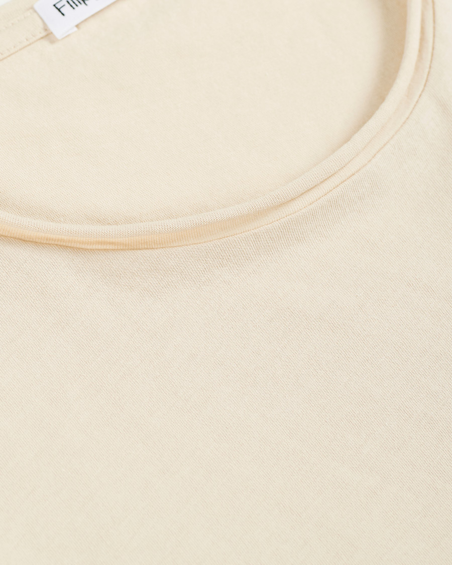 Herr | T-Shirts | Filippa K | Roll Neck Tee Soft Beige