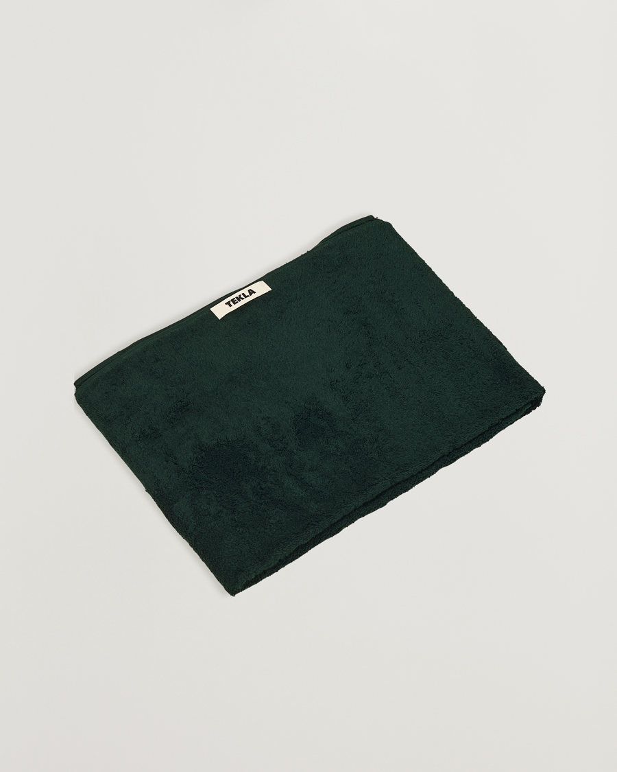 Herr | Textilier | Tekla | Organic Terry Bath Towel Forest Green