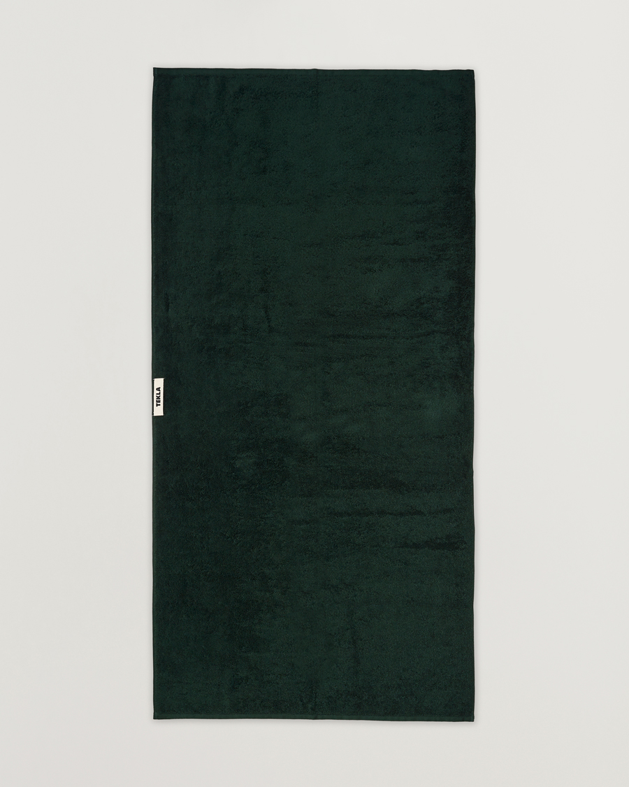 Herr | Textilier | Tekla | Organic Terry Bath Towel Forest Green