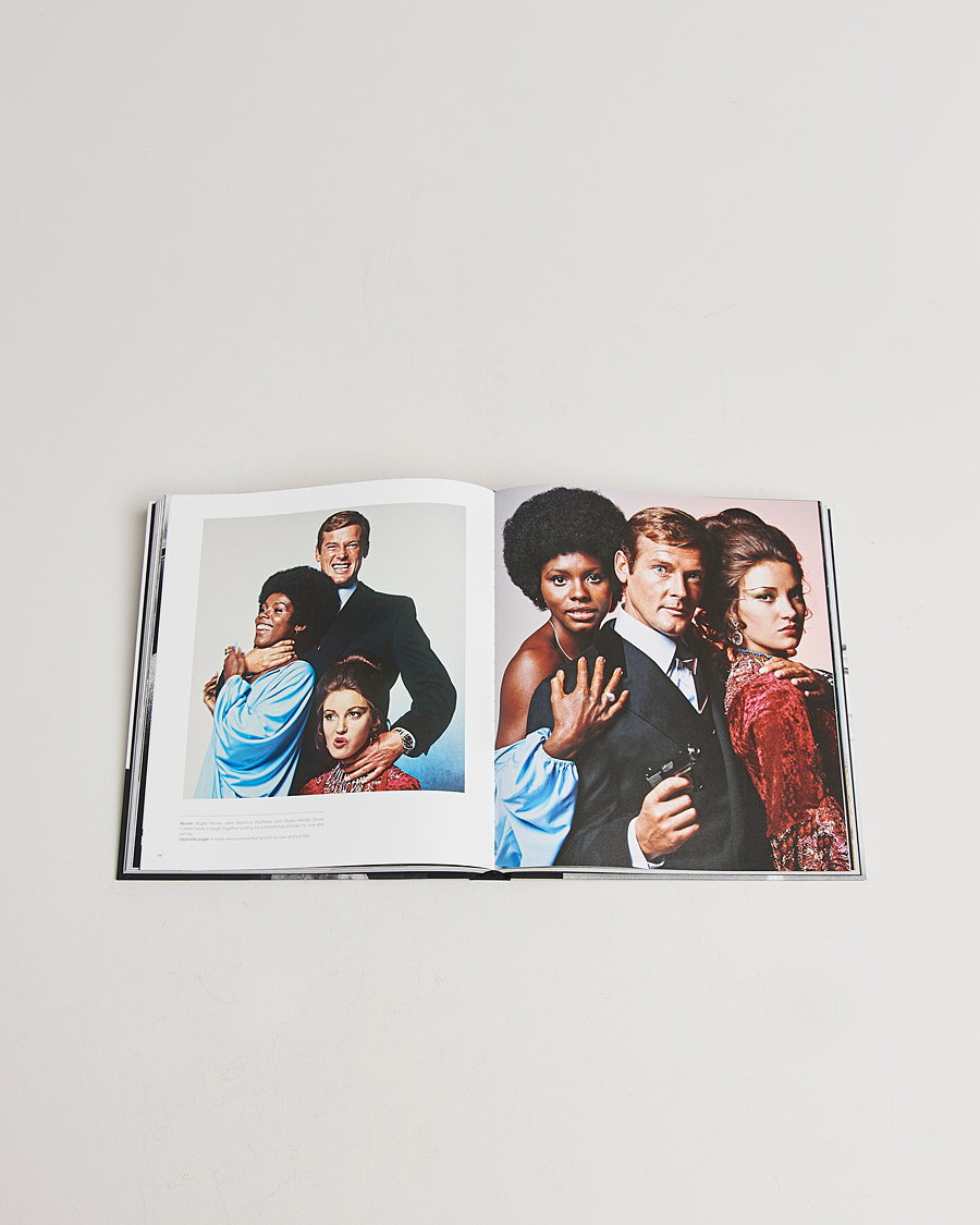 Herr | Böcker | New Mags | Bond - The Definitive Collection
