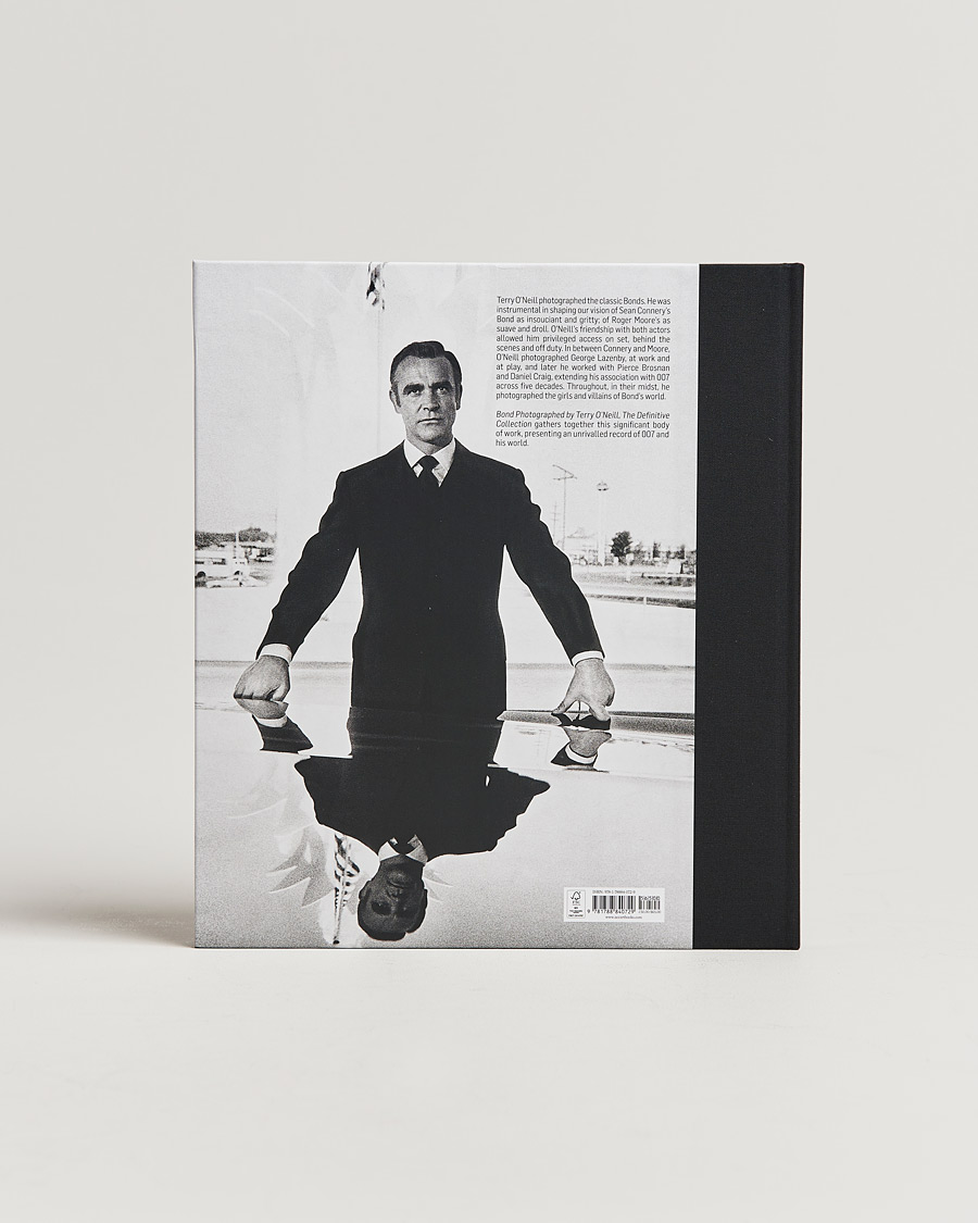 Herr | Böcker | New Mags | Bond - The Definitive Collection