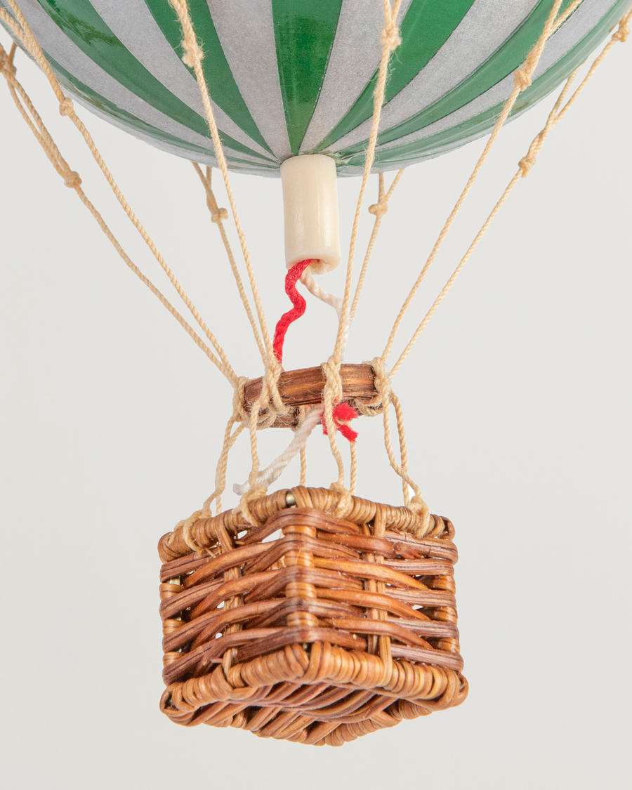 Herr | | Authentic Models | Floating In The Skies Balloon Silver Green