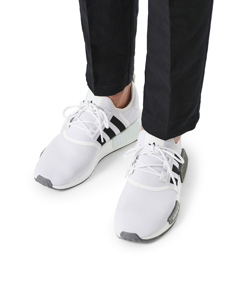 Herr | adidas Originals NMD R1 Sneaker White/Black | adidas Originals | NMD R1 Sneaker White/Black