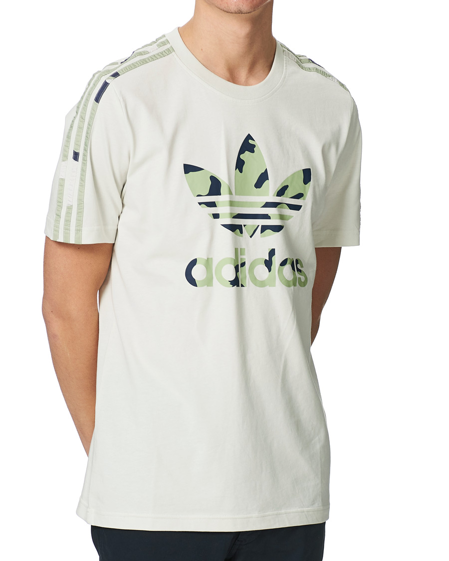 Herr | T-Shirts | adidas Originals | Camo Infill Tee White
