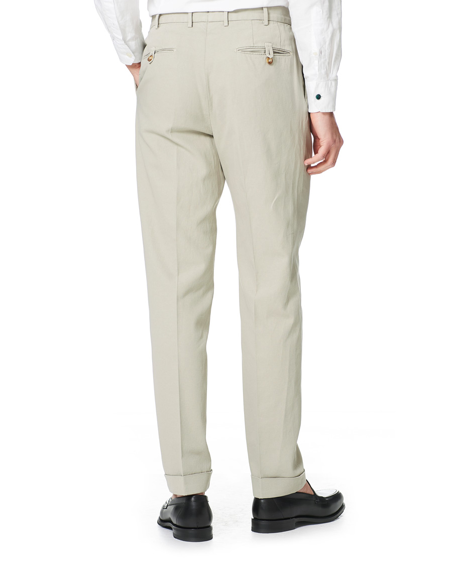 Herr | Byxor | Incotex | Carrot Fit Pleated Trousers Beige