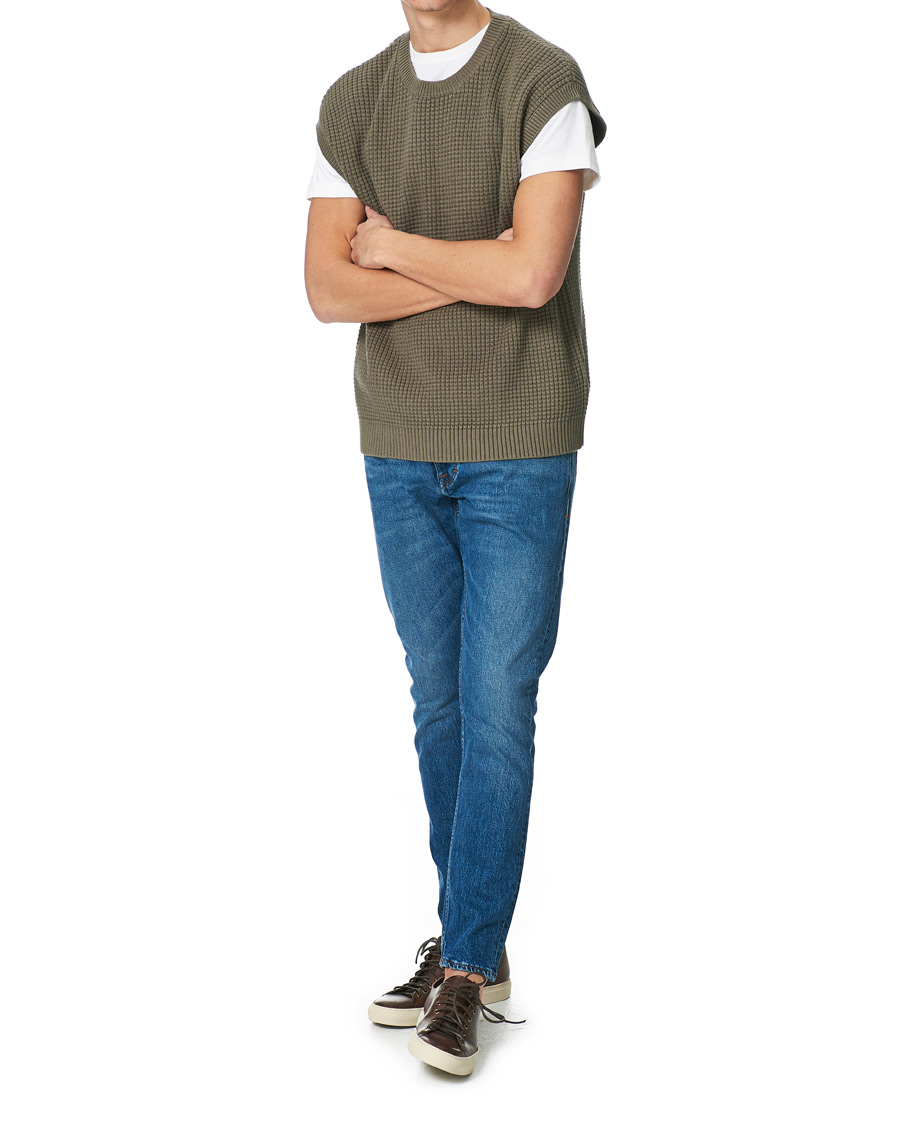 Herr | Tröjor | Tiger of Sweden | Clemente Knitted Vest Light Khaki