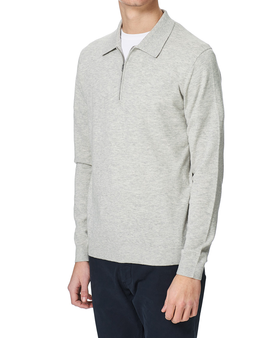 Herr | Tröjor | Tiger of Sweden | Orbit Merino Wool Half Zip Med Grey Mel