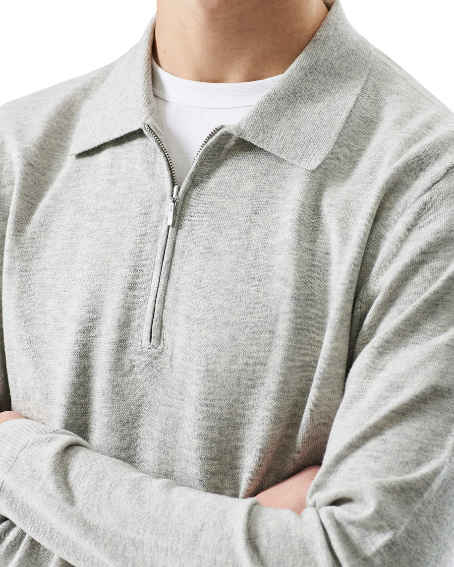 Herr | Tröjor | Tiger of Sweden | Orbit Merino Wool Half Zip Med Grey Mel