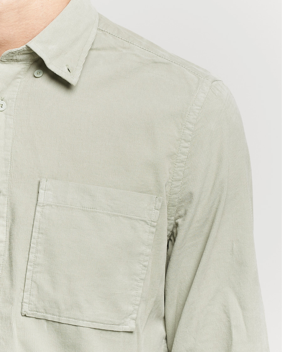 Herr | Skjortor | NN07 | Arne Button Down Baby Cord Shirt Oil Green