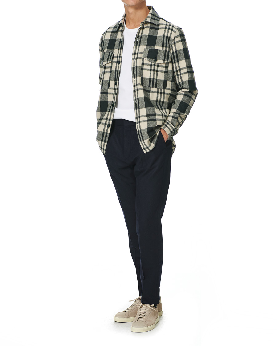 Herr | Skjortor | A Day's March | Cardiff Checked Flannel Shirt Off White/Seaweed