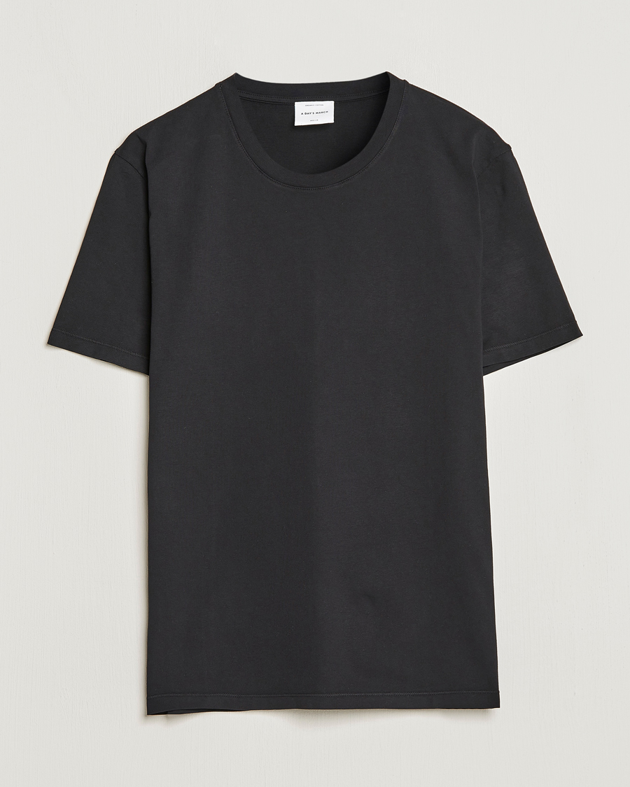 Herr | T-Shirts | A Day's March | Classic Fit Tee Black