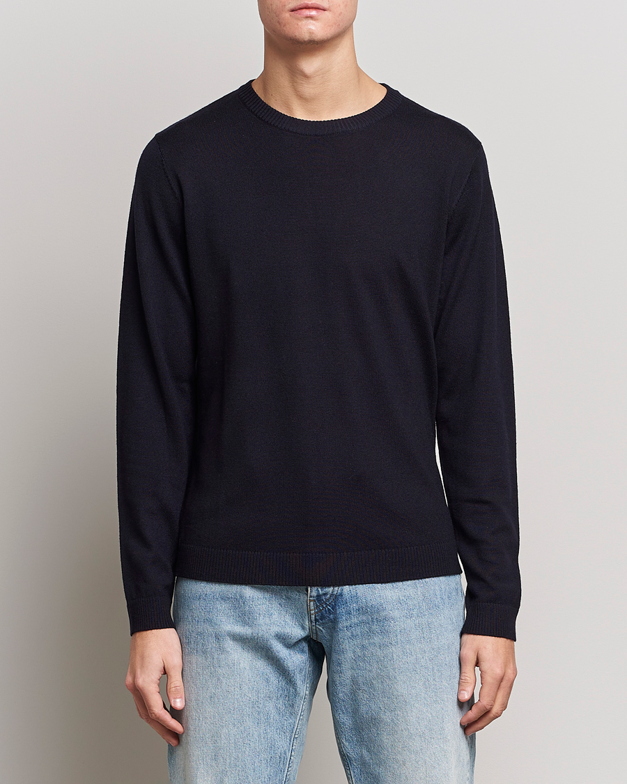 Herr | A Day's March | A Day's March | Alagón Merino Crew Navy