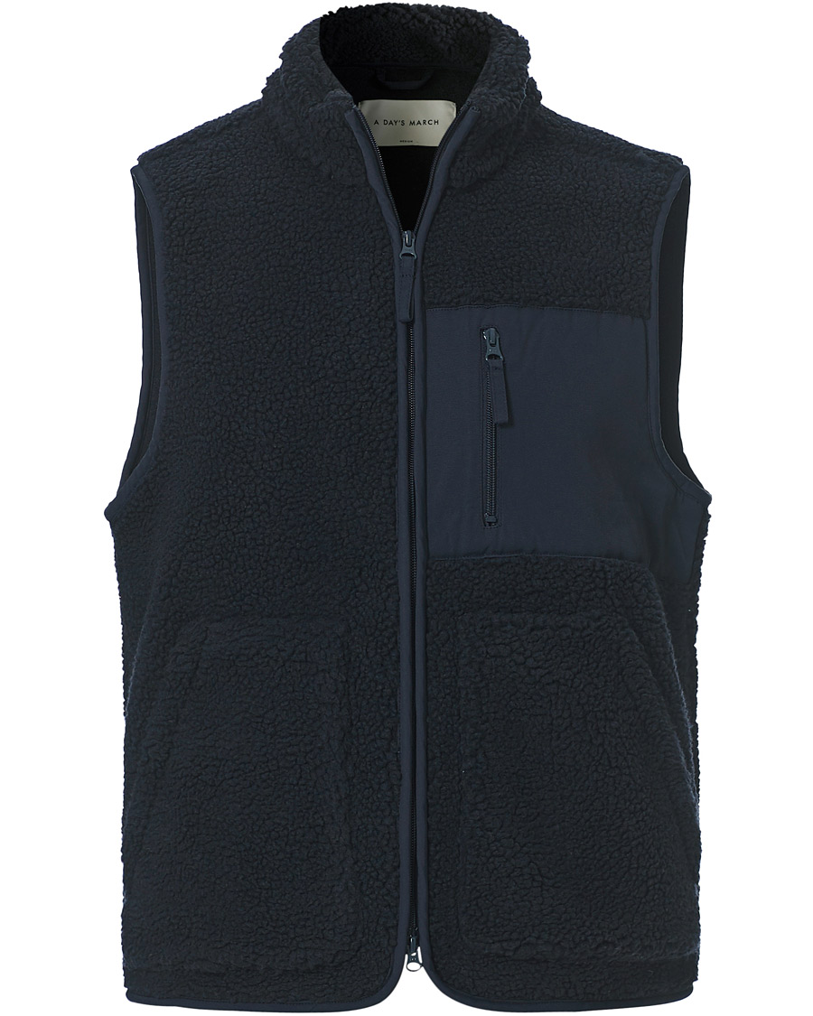 Herr | Tröjor | A Day's March | Arvån Recycled Fleece Vest Navy