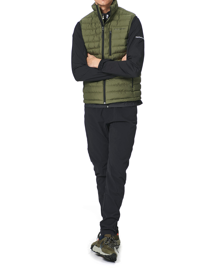 Herr | Jackor | Peak Performance | Rivel Liner Detachable Vest Pine Neddle
