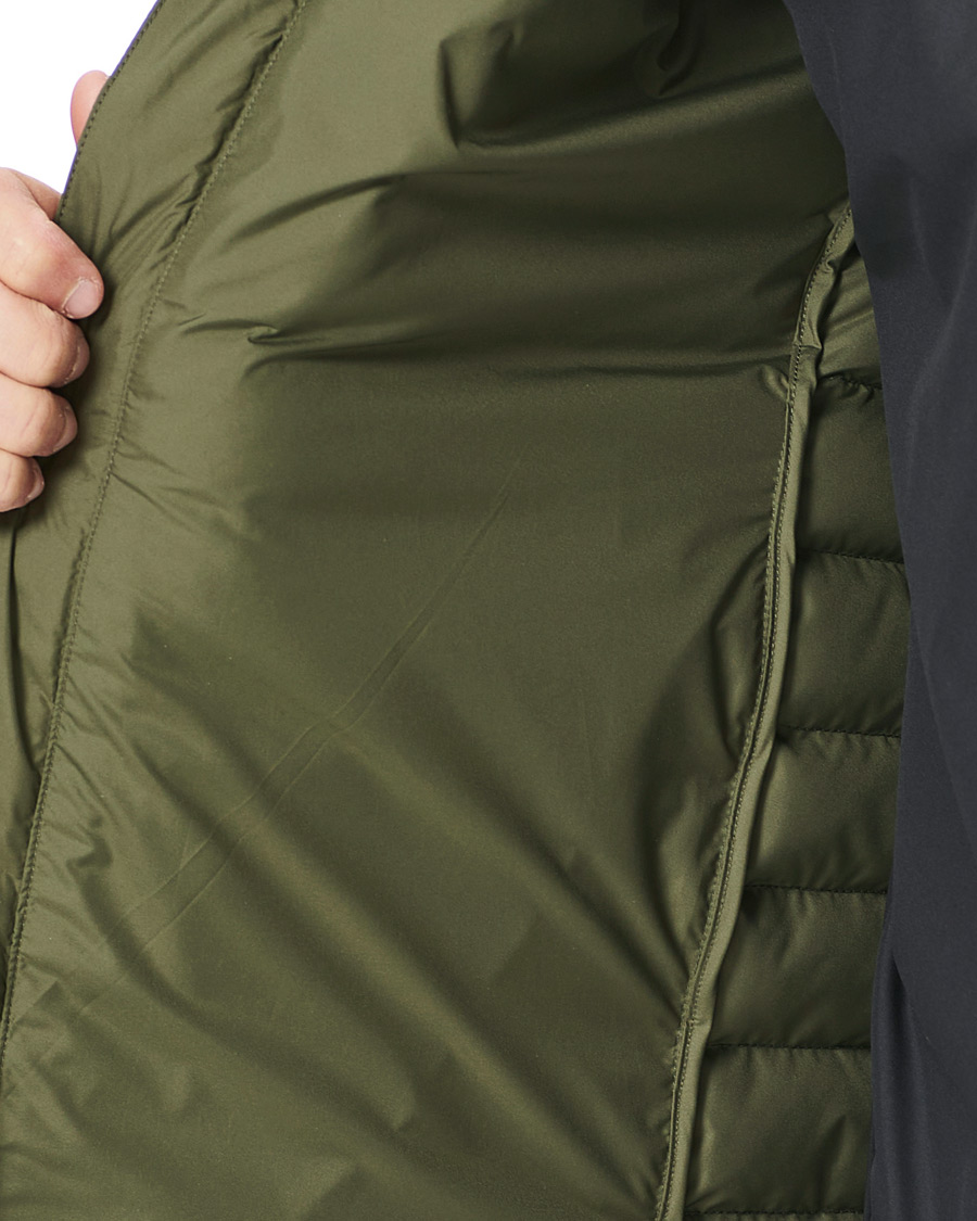 Herr | Jackor | Peak Performance | Rivel Liner Detachable Vest Pine Neddle
