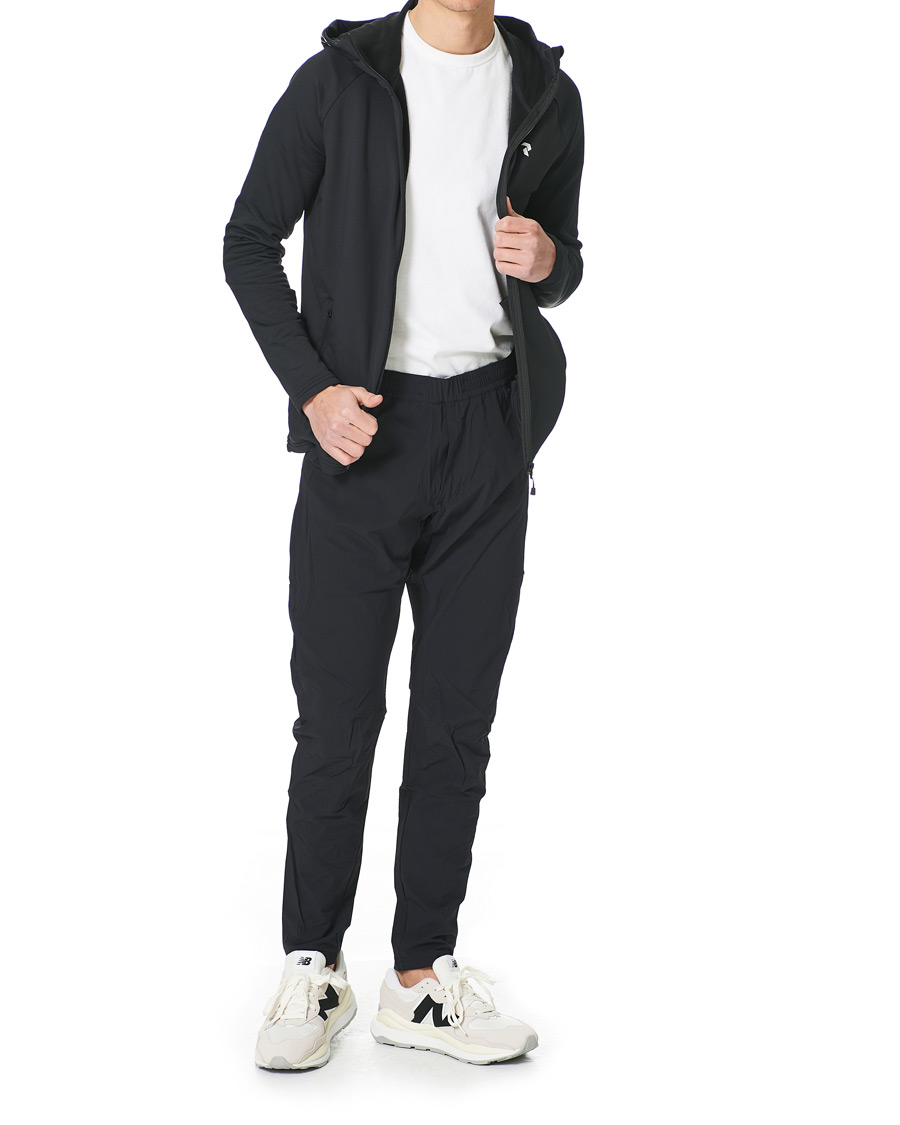 Herr | Byxor | Peak Performance | Tech Light Wowen Pant Black