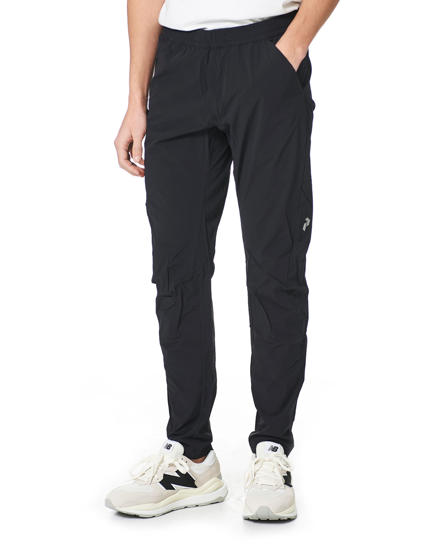 Herr | Byxor | Peak Performance | Tech Light Wowen Pant Black