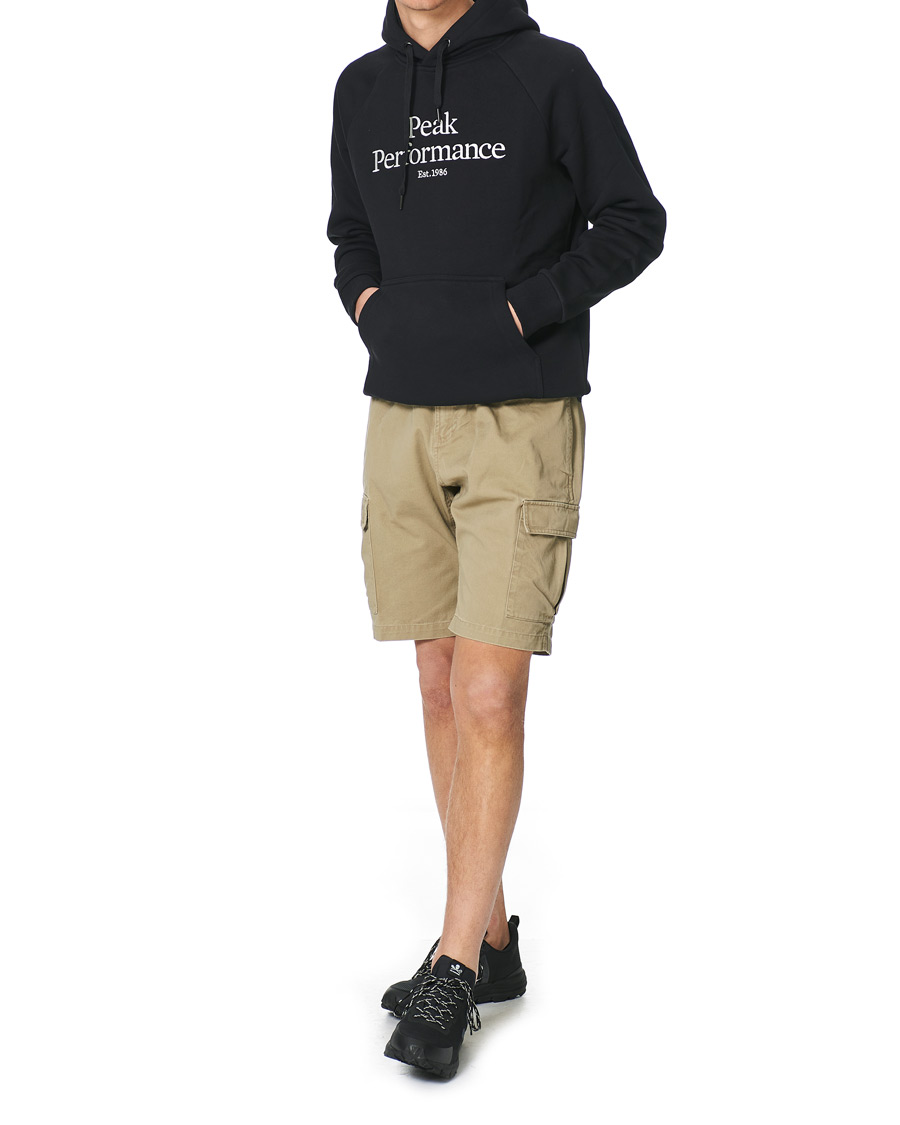 Herr | Shorts | Peak Performance | Cotton Cargo Shorts True Beige