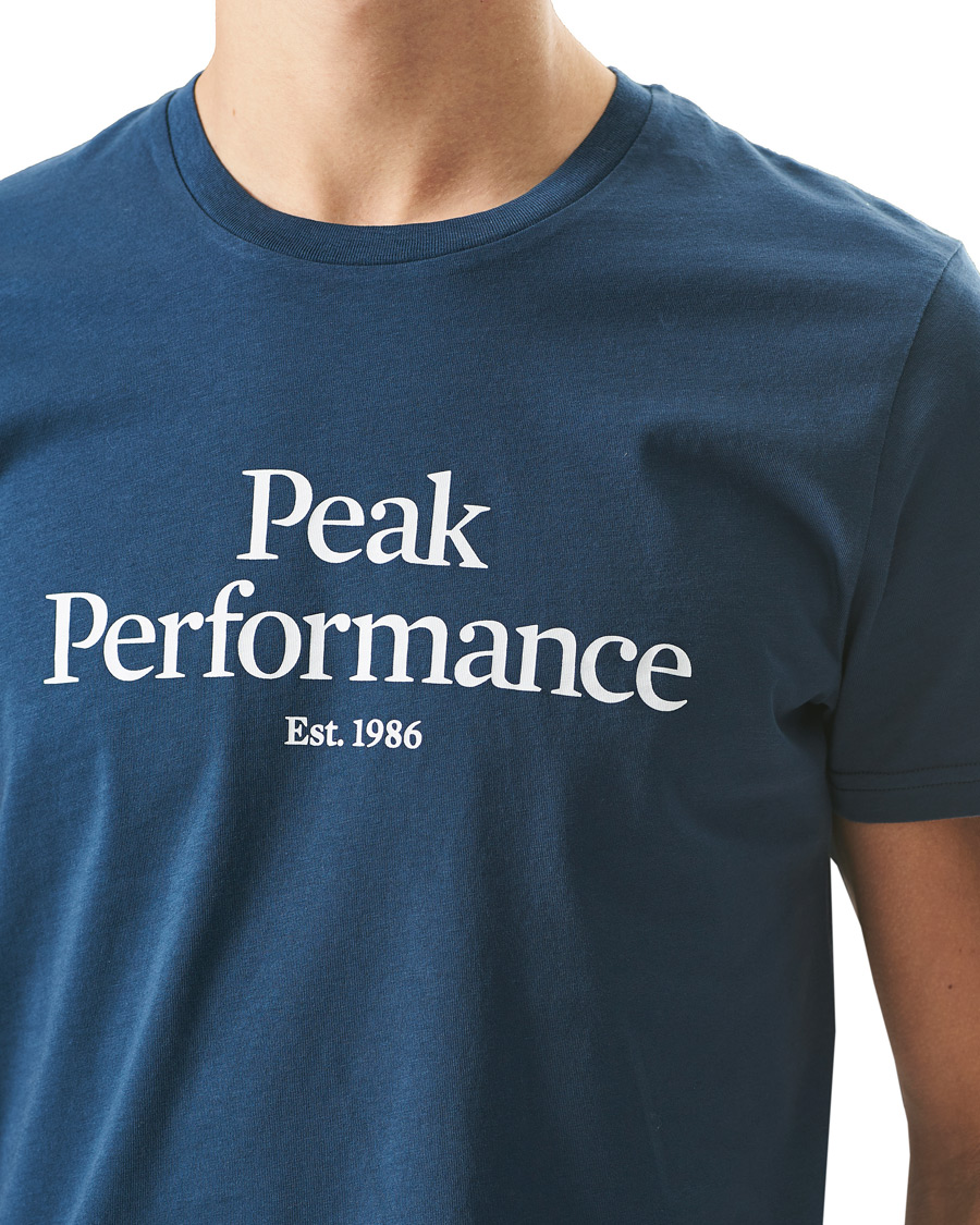 Herr | T-Shirts | Peak Performance | Original Logo Crew Neck Tee Blue Steel