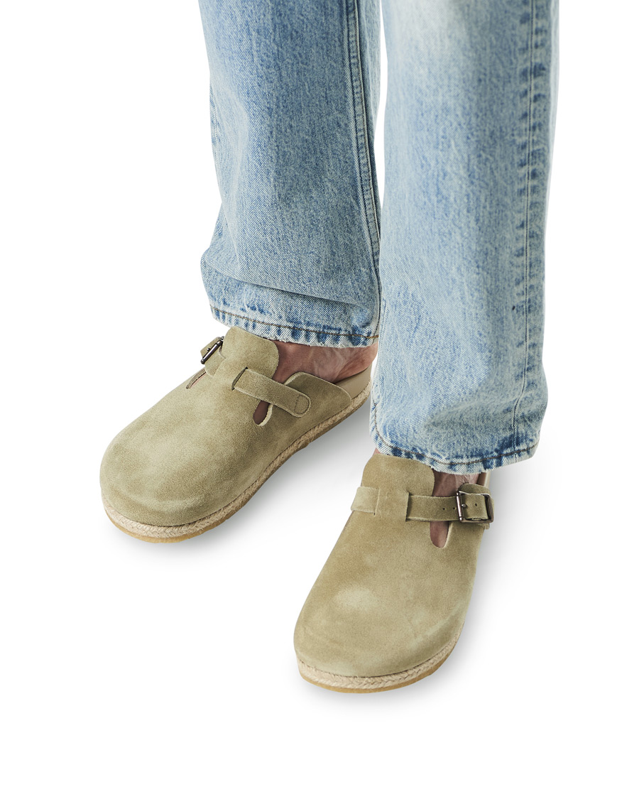 Herr | Yuketen Sal 1 Crepe Sole Sandals Desert Suede | Yuketen | Sal 1 Crepe Sole Sandals Desert Suede