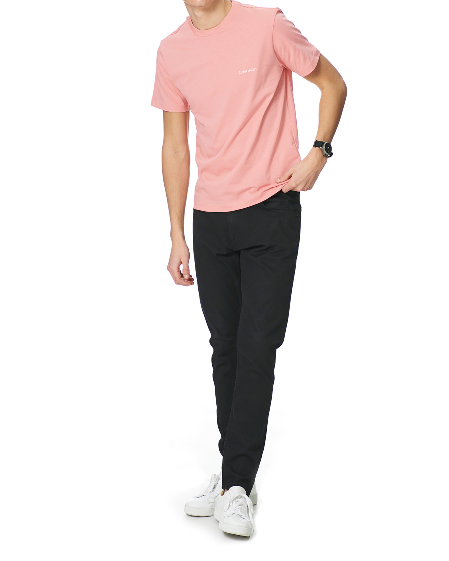 Herr | T-Shirts | Calvin Klein | Chest Logo Crew Neck Tee Dusty Pink