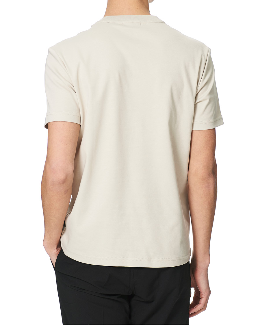 Herr | T-Shirts | Calvin Klein | Logo Colorblock Crew Neck Tee Stony Beige/White