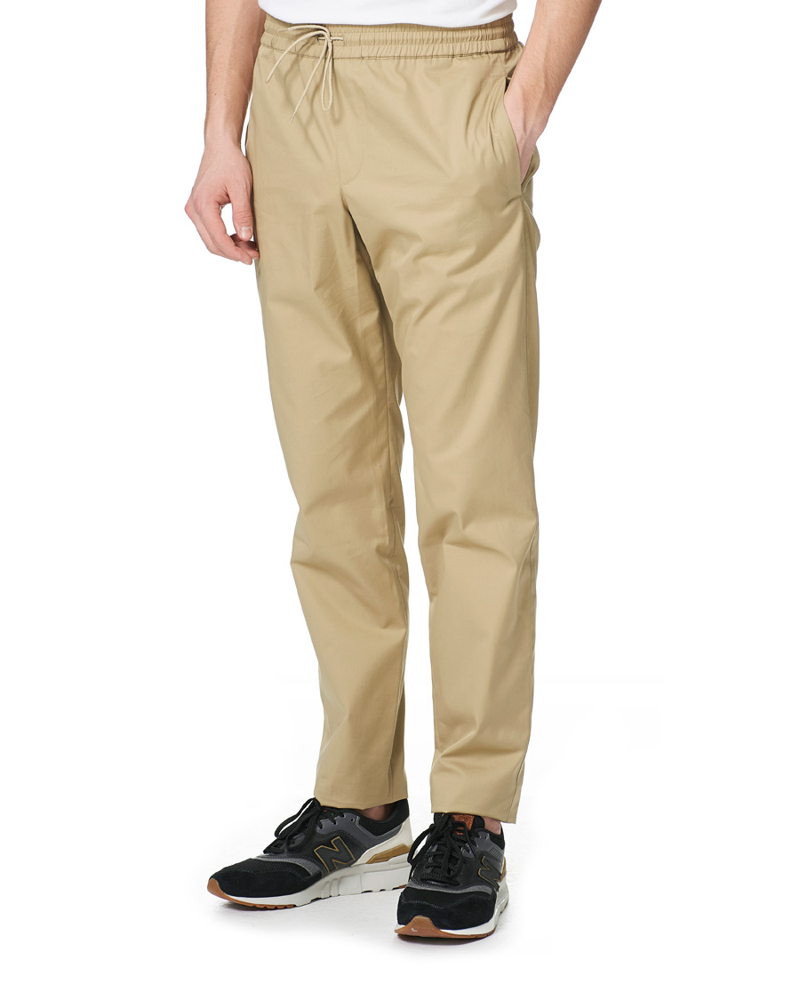 Herr | Byxor | A.P.C. | Kaplan Drawstring Trousers Beige