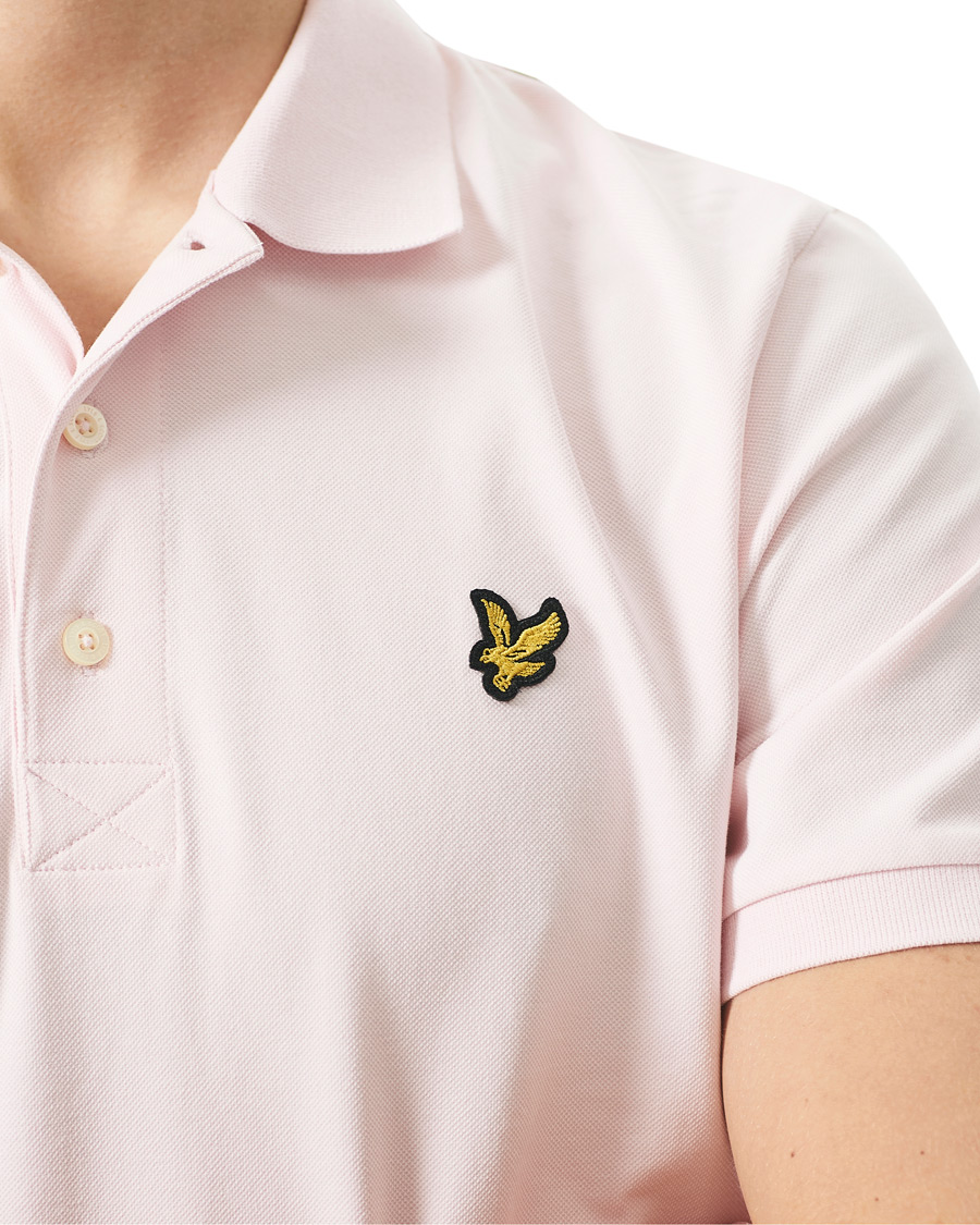 Herr | Pikéer | Lyle & Scott | Plain Organic Cotton Pique Polo Shirt Light Pink