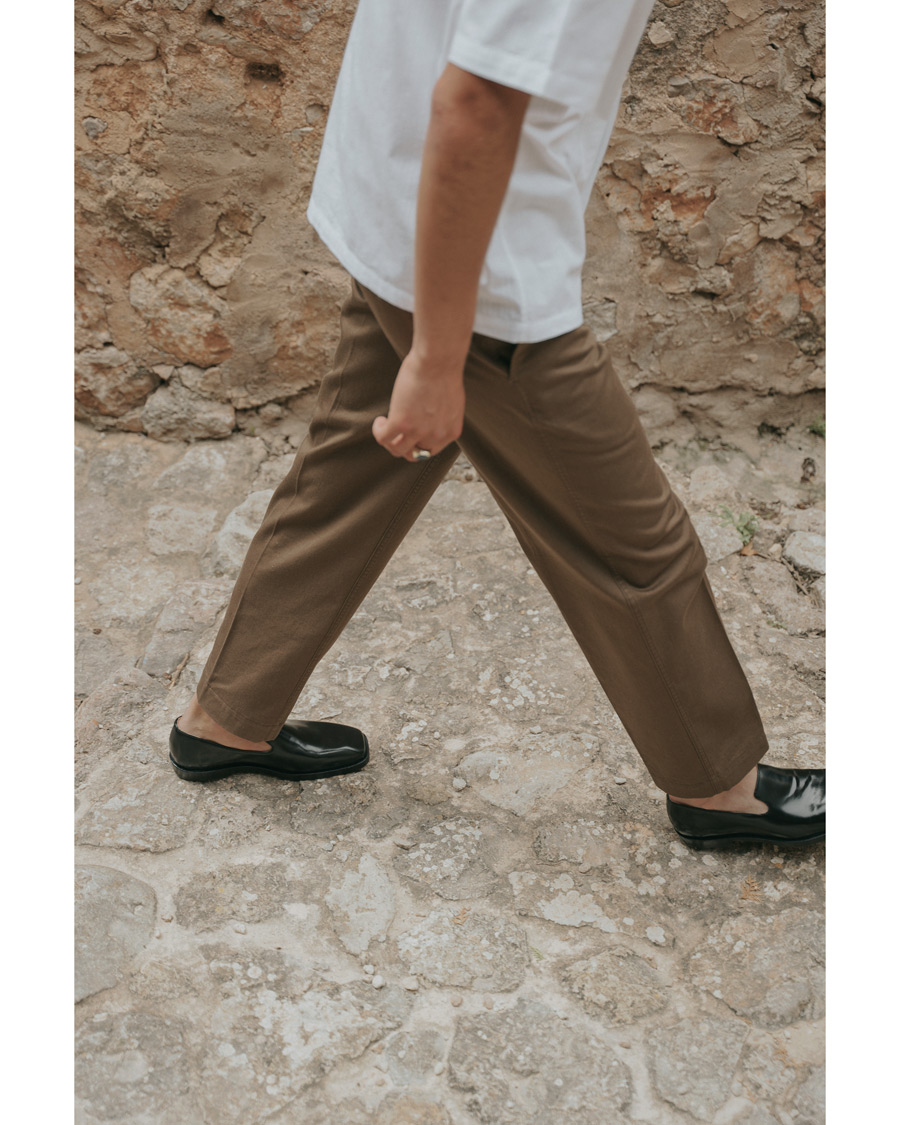 Herr | Byxor | Oscar Jacobson | Tanker Washed Cotton Trousers Army Brown