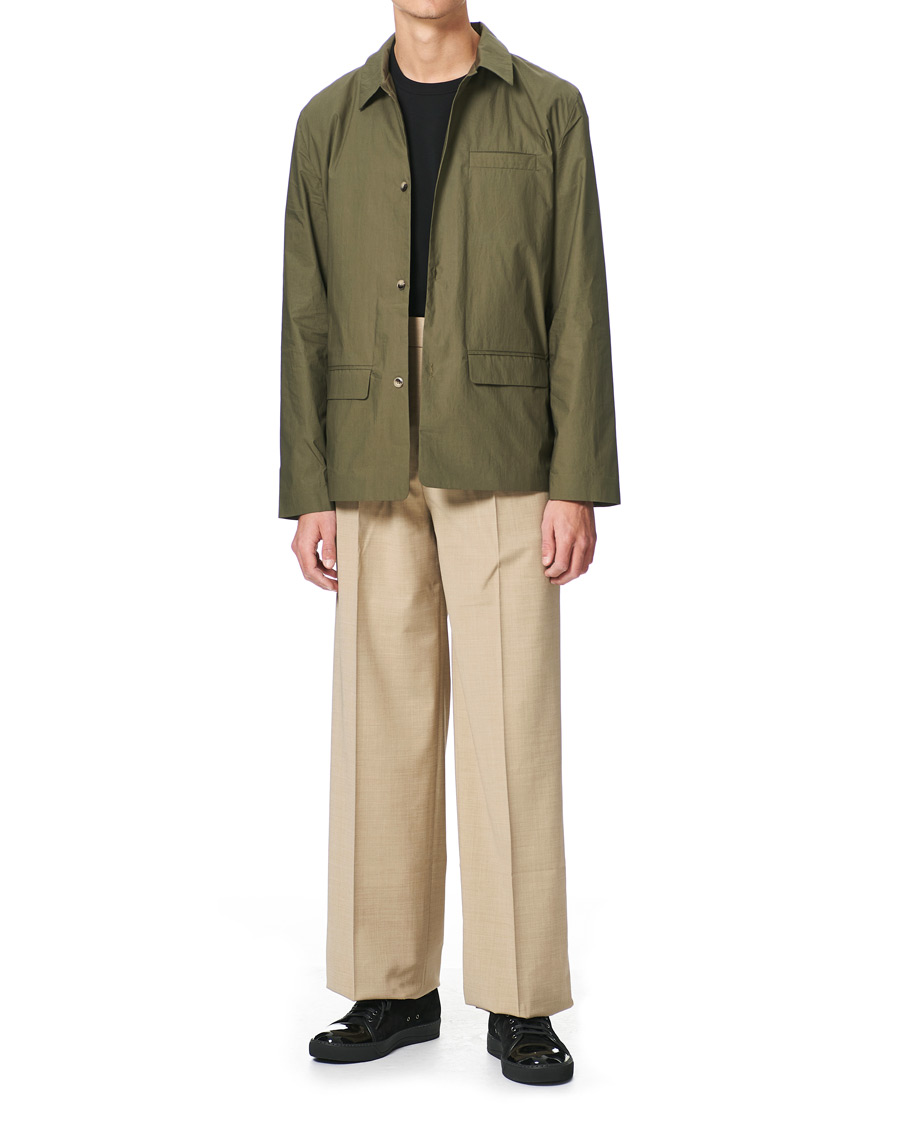 Herr | Byxor | Nanushka | Pleated Wool Trousers Sand