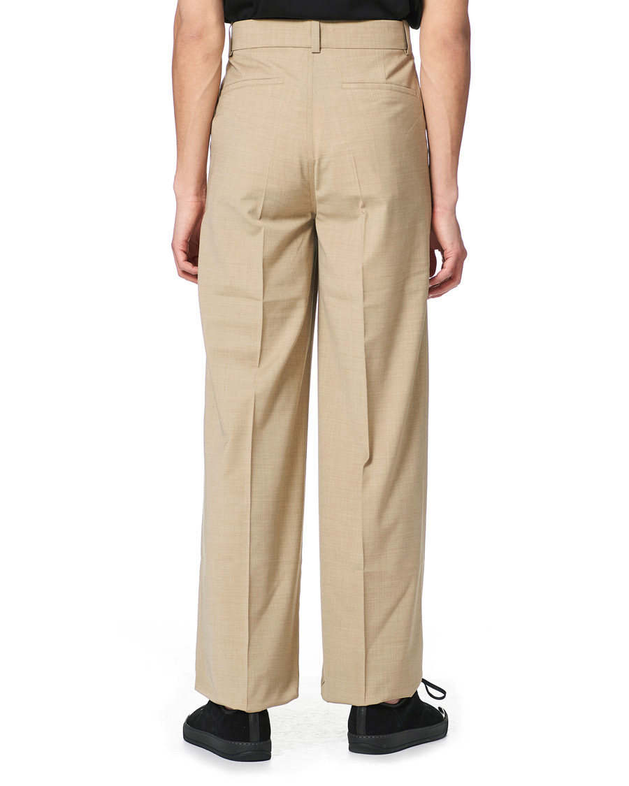 Herr | Byxor | Nanushka | Pleated Wool Trousers Sand
