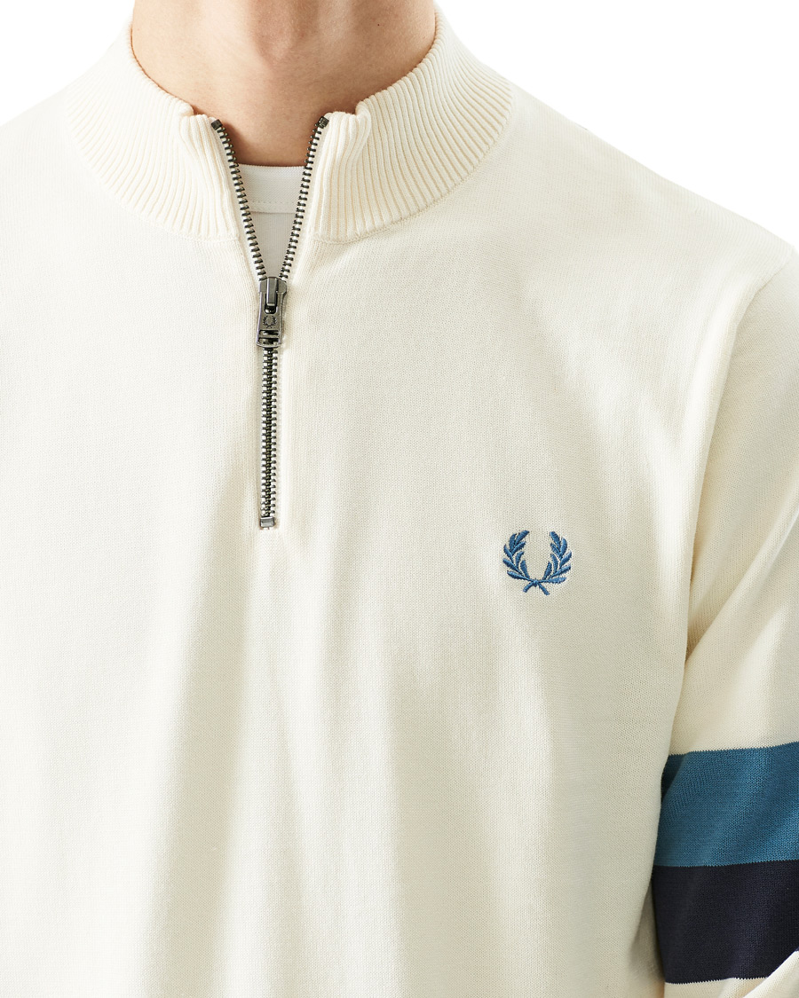 Herr | Tröjor | Fred Perry | Funnel Neck Knitted Zip Jumper Ecru