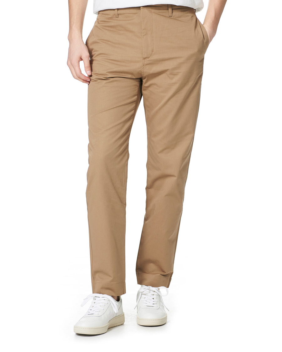 Herr | Byxor | Filippa K | Flynn Cotton Chino Dark Khaki
