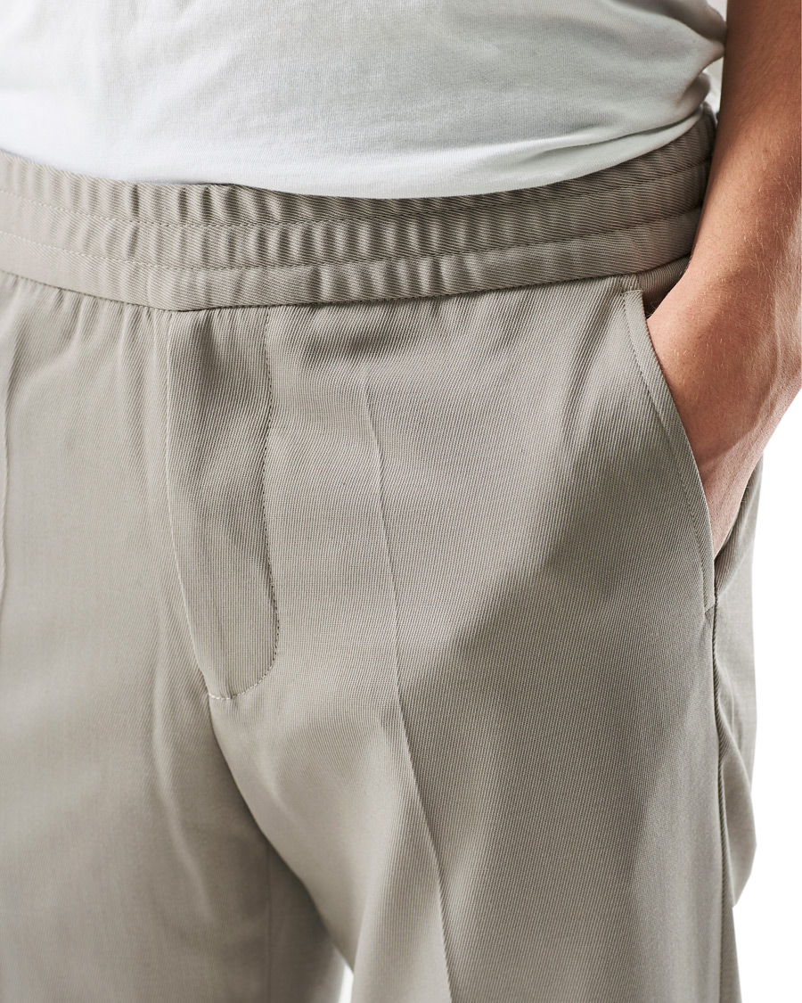 Herr | Byxor | Filippa K | Terry Cropped Trousers Light Taupe