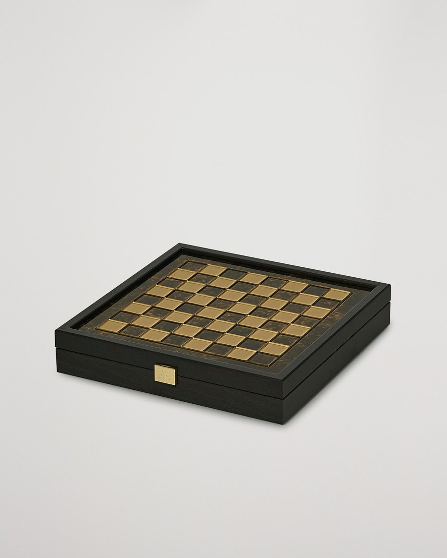 Herr | Till den hemmakära | Manopoulos | Greek Roman Period Chess Set Brown