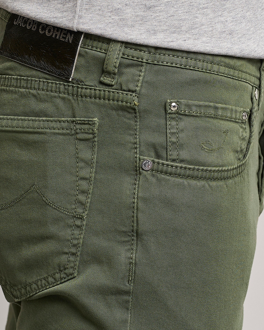 Herr | Byxor | Jacob Cohën | Bard Garment Dyed Gabardine Trousers Green