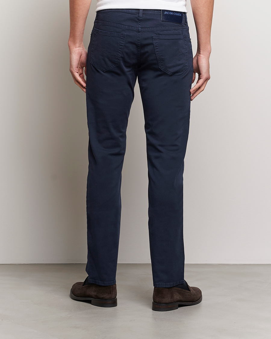 Herr | Byxor | Jacob Cohën | Bard Garment Dyed Gabardine Trousers Navy