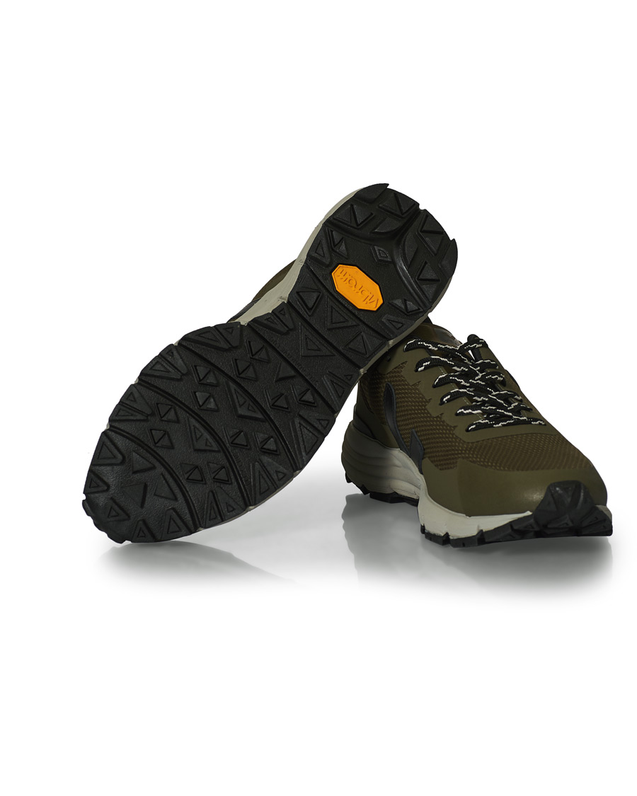 Herr | Veja Dekkan Vibram Running Sneaker Khaki/Black | Veja | Dekkan Vibram Running Sneaker Khaki/Black