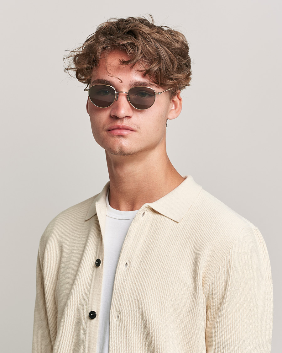 Herr | Eyevan 7285 170 Sunglasses Antique Gold | EYEVAN 7285 | 170 Sunglasses Antique Gold