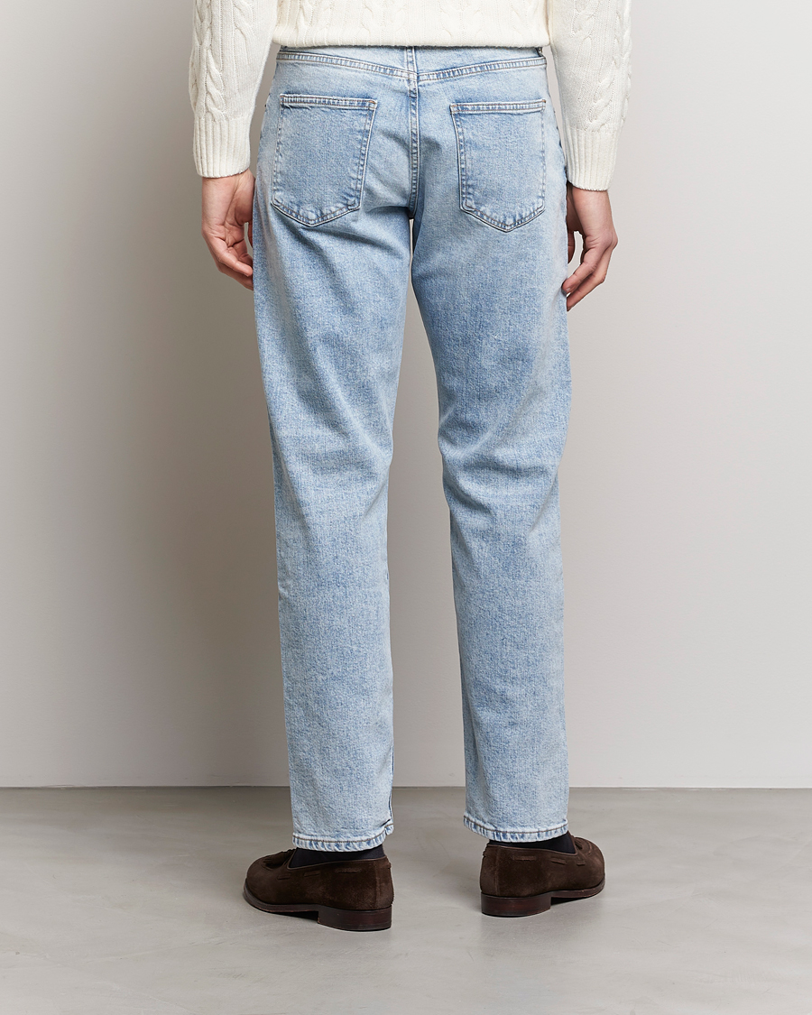 Herr | Jeans | Oscar Jacobson | Johan Straight Fit Cotton Stretch Jeans Light Wash
