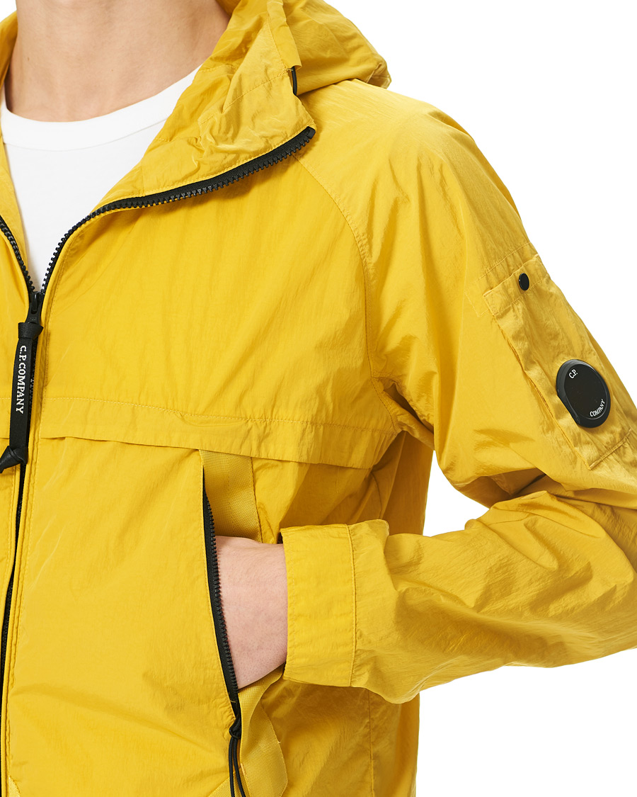 Herr | Jackor | C.P. Company | Chrome R Hooded Lens Jacket Yellow