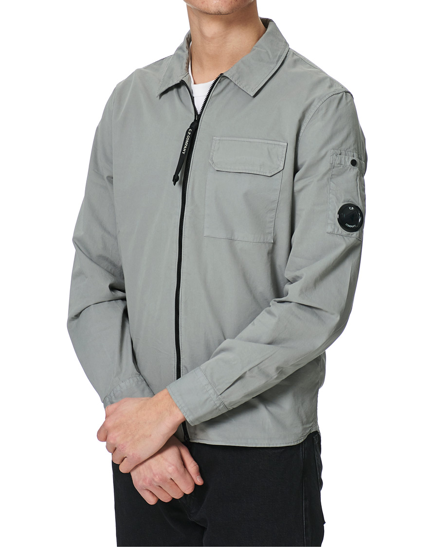 Herr | Skjortor | C.P. Company | Garment Dyed Gabardine Zip Shirt Jacket Light Grey